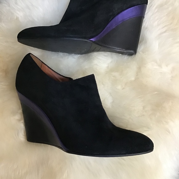 NEW Marcain  low boot wedge  Black with purple stripe. Size 36 - Picture 1 of 3